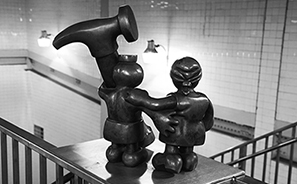 Subway Token Figures : Art : Subway : New York : Tom Otterness : Personal Photo Projects : Photos : Richard Moore : Photographer